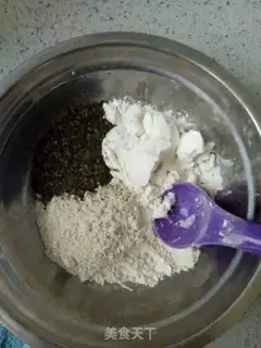 Make oatmeal seaweed grinder cookies step 2