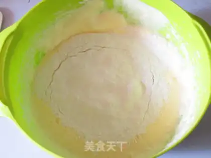 Make Spinach cup and cream cake step 8