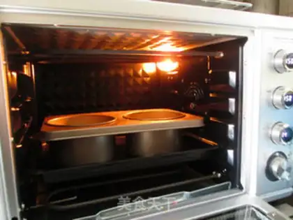 Make Spinach cup and cream cake step 13