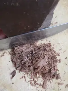 Make Cherry chocolate cream cake step 9