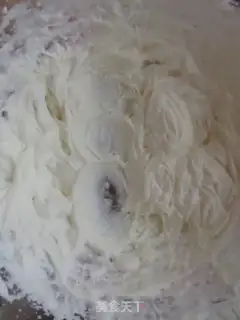 Make Cherry chocolate cream cake step 10