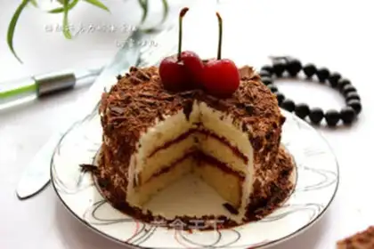 Make Cherry chocolate cream cake step 13