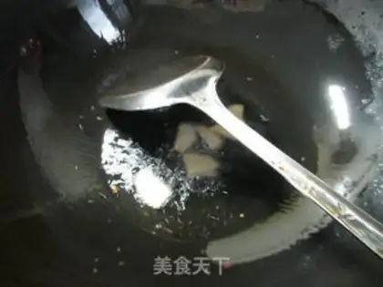 Make Scrambled eel step 1