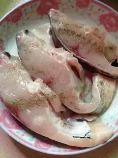 Make Big head fish soup step 1
