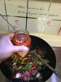 Make Spicy lobster step 6