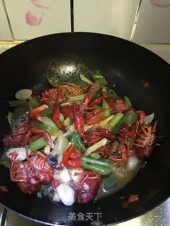 Make Spicy lobster step 7