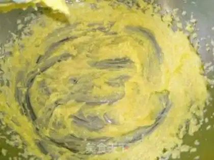 Make Gold coconut ball step 5