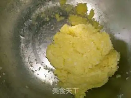 Make Gold coconut ball step 9