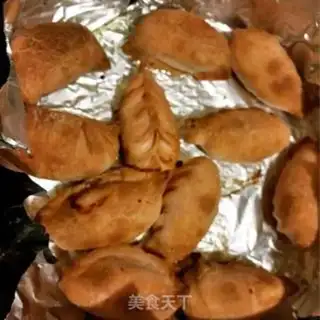 Make Air-cracked pork dumplings step 6