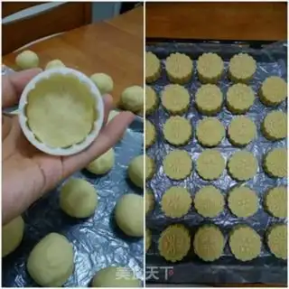 Make Green bean cake step 4