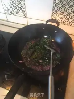 Make Garlic pastry step 1
