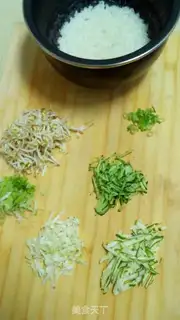 Make Bean sprouts step 0