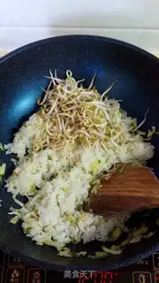 Make Bean sprouts step 4