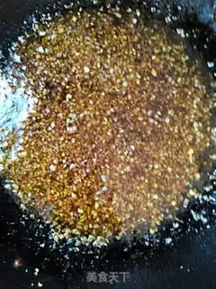 Make A greasy garlic larvae step 5