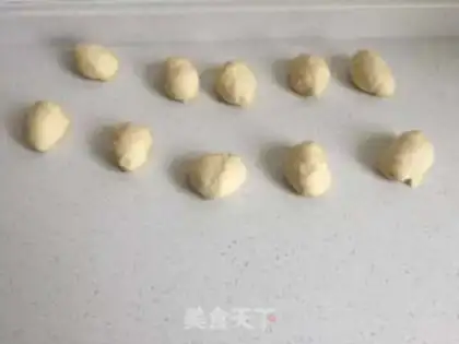 Make Milky varnish bread step 4