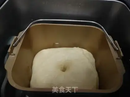 Make caterpillar bread step 3
