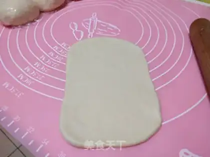 Make caterpillar bread step 7