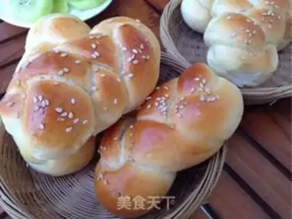 Make Milky varnish bread step 13