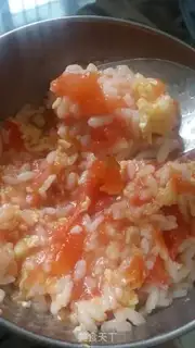 Make Tomato fried eggs step 9