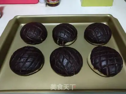 Make Coco pineapple bun step 21