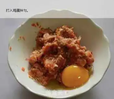 Make The rice lion head step 3