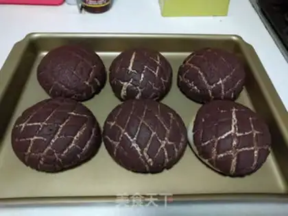 Make Coco pineapple bun step 23