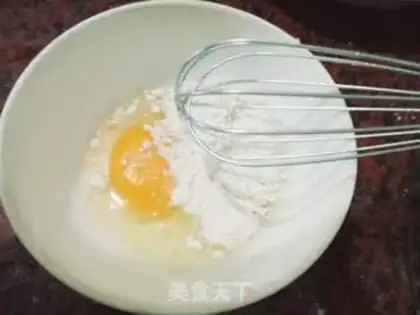 Make Egg-bread step 1
