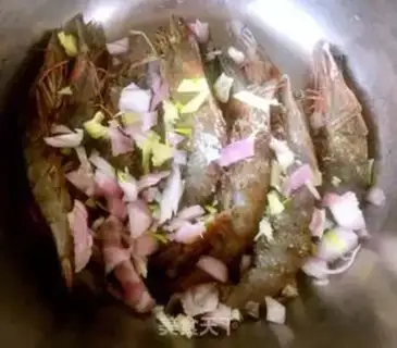 Make Boiled shrimp step 1