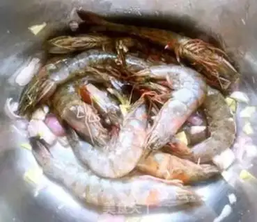 Make Boiled shrimp step 2