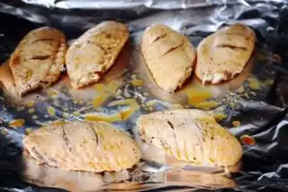 Make The honey is on the wings step 4