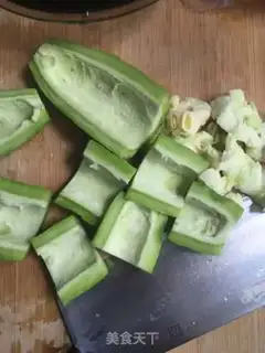Make Suffering cucumber soup step 2