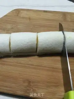 Make Crystal green bean rolls step 8
