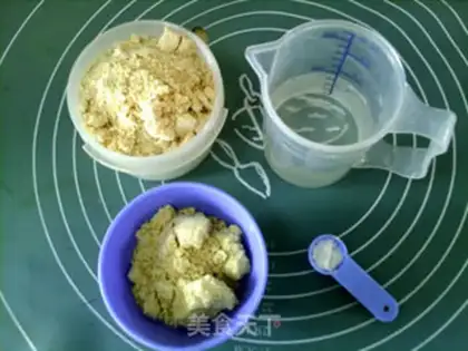 Make Pumpkin egg paste step 0