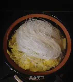 Make Silverfish cabbage fans step 4