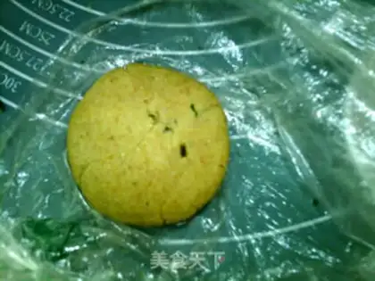 Make Pumpkin egg paste step 17