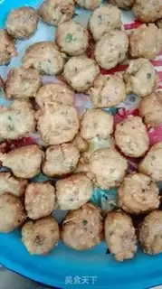 Make Rice ball step 2