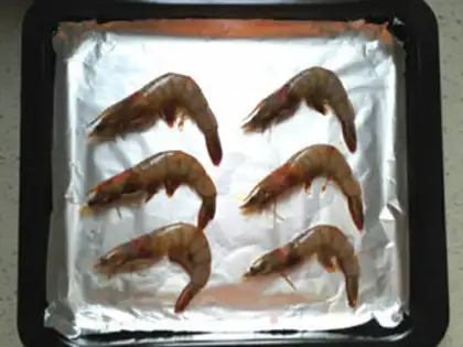 Make Black pepper roasted shrimp step 6