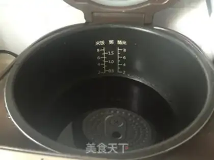 Make Black rice rice step 1