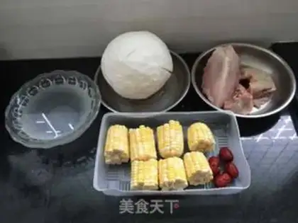 Make Coconut juice corn chicken soup step 0