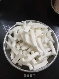 Make Coconut juice corn chicken soup step 1