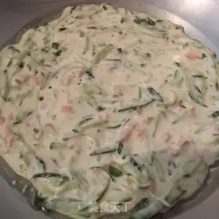 Make Cucumber hamcake step 4