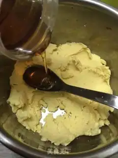 Make Green bean cake step 3
