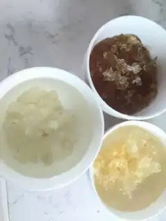 Make Peach geled snow lollipop step 1