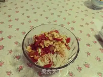 Make Tomato fried egg noodles step 3
