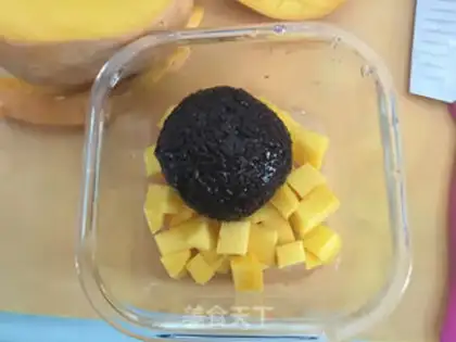 Make Mango, snow and sweet rice step 9