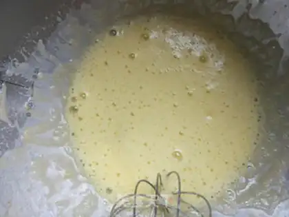Make Yogurt oatmeal basket step 1