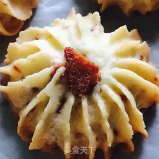 Make Strawberry cookies step 10