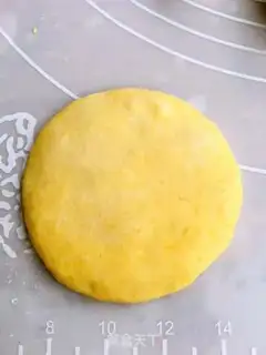 Make Fancy buns step 11