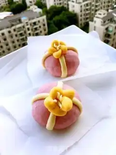 Make Fancy buns step 21