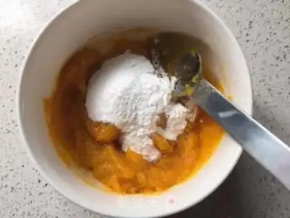 Make Coconut pumpkin pie step 4